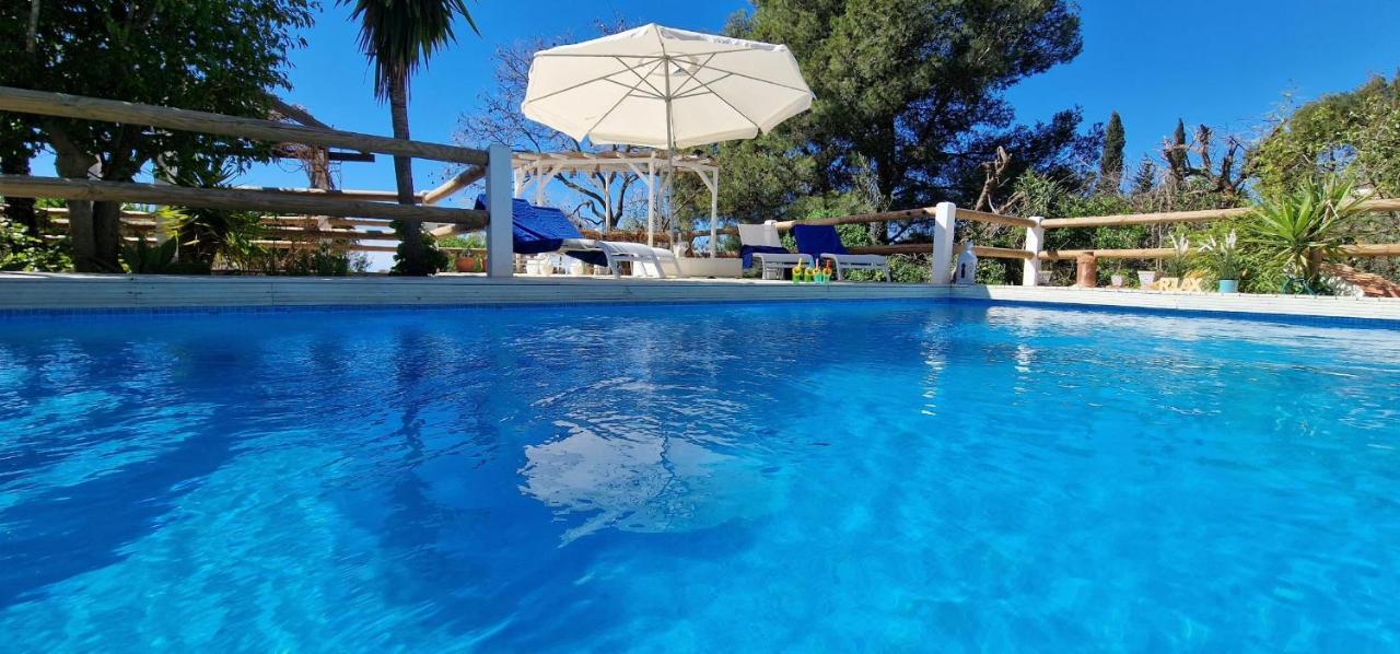 Vakantiehuis La Yedra In La Alqueria